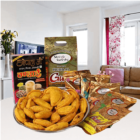 Gulaal N Gujia Hamper