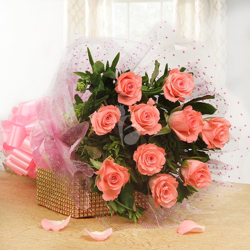 Pinky Promise Rose Bouquet