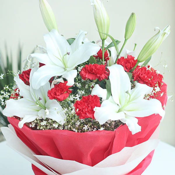 Flower-04-B Lilies N Carnation Bunch
