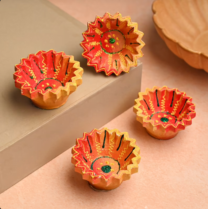 32Handmade Decorative Terracotta Diyas Handmade Decorative Terracotta Diyas