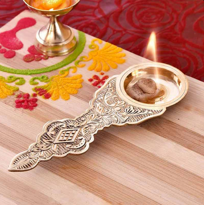 Brass Kapoor Long Handle Diya Brass Kapoor Long Handle Diya